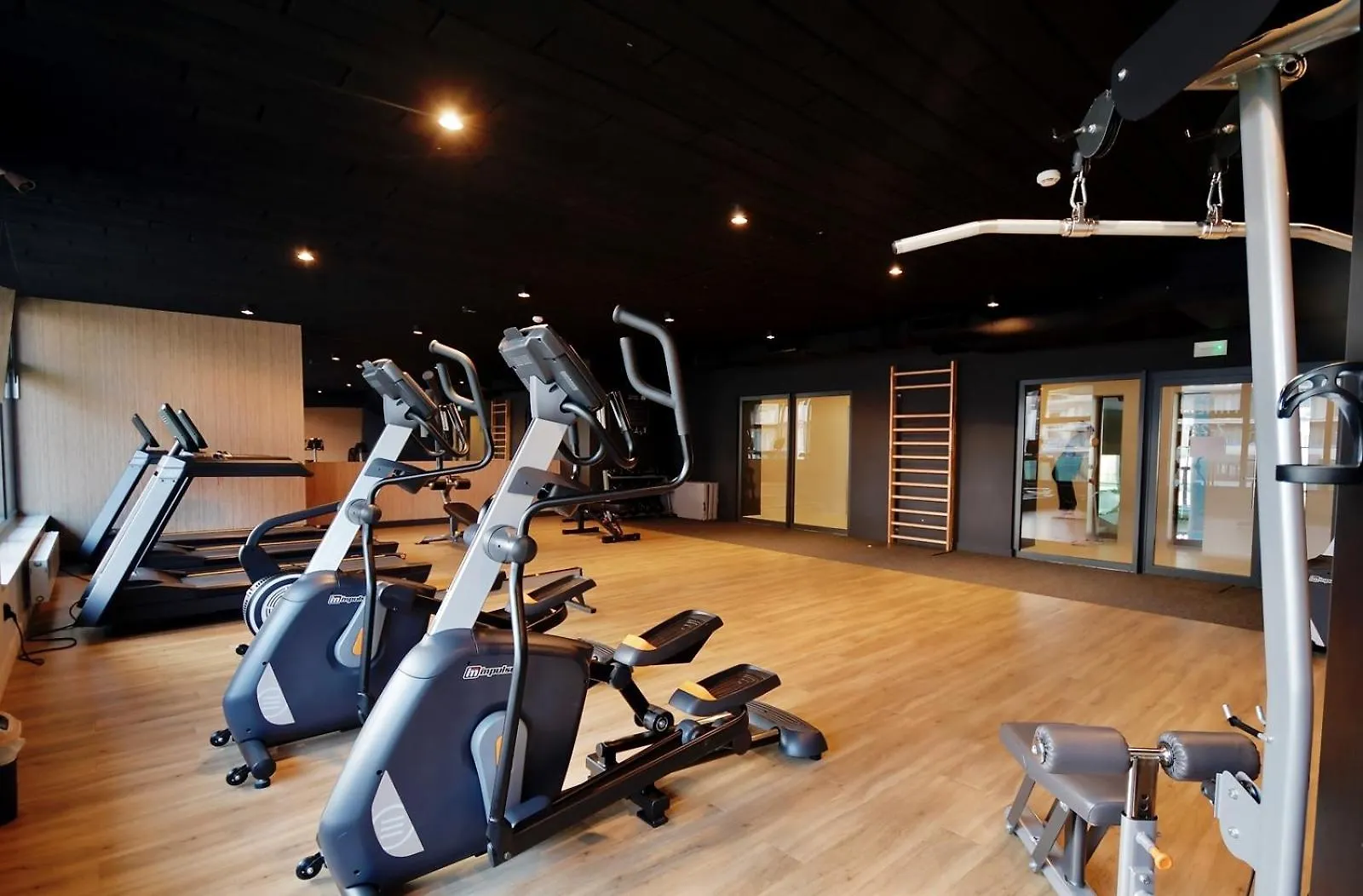 Apartament Lux I , Kolobrzeg Aqua Polanki , Baseny , Sauny , Silownia Apartment