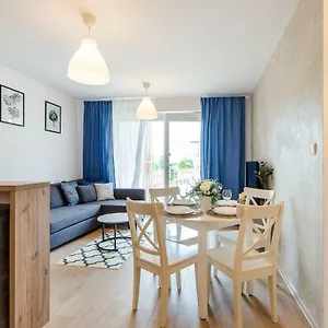 Familijne- Os Feniks Apartament